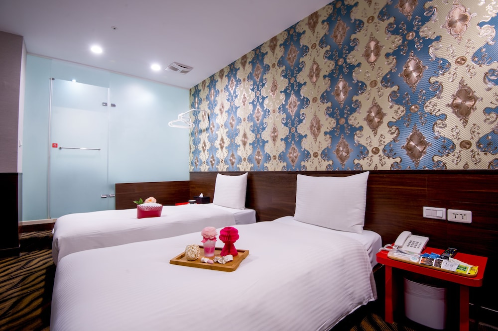 STANDARD, TWIN BEDS