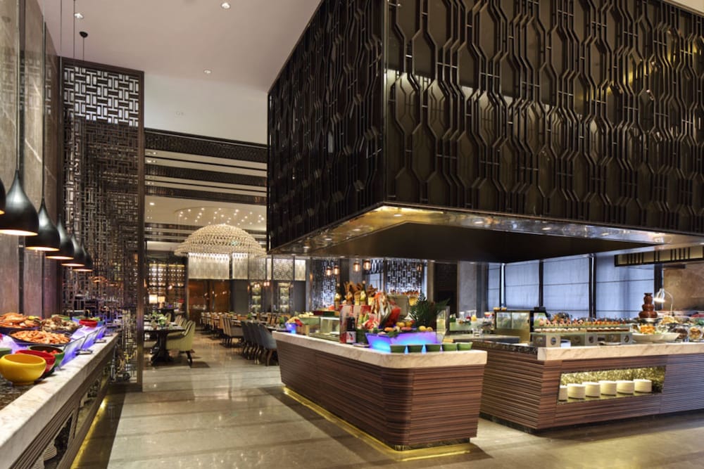 Fuyang Wanda Realm Hotel 5/18