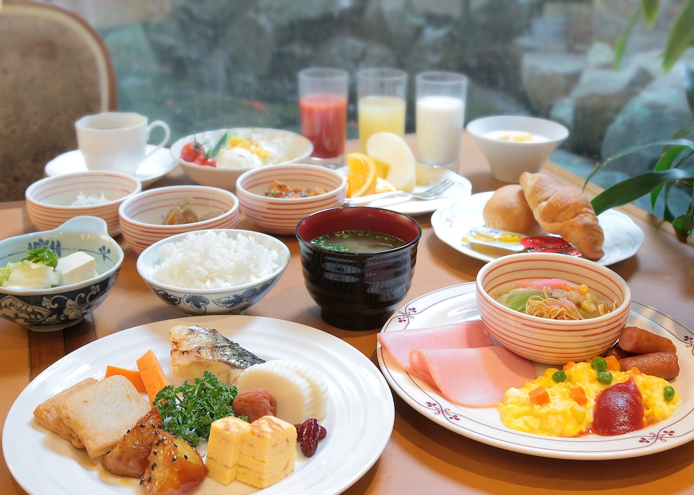Sasebo Washington Hotel 55/65