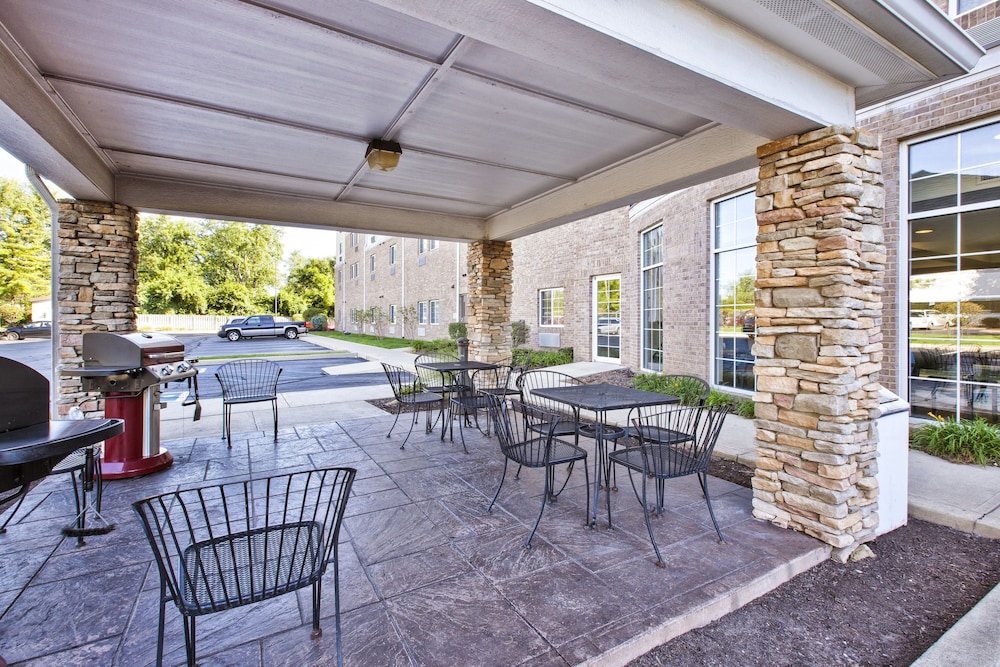 Candlewood Suites Indianapolis Airport 10/31
