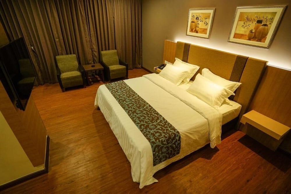 Hotel Anika 16/32