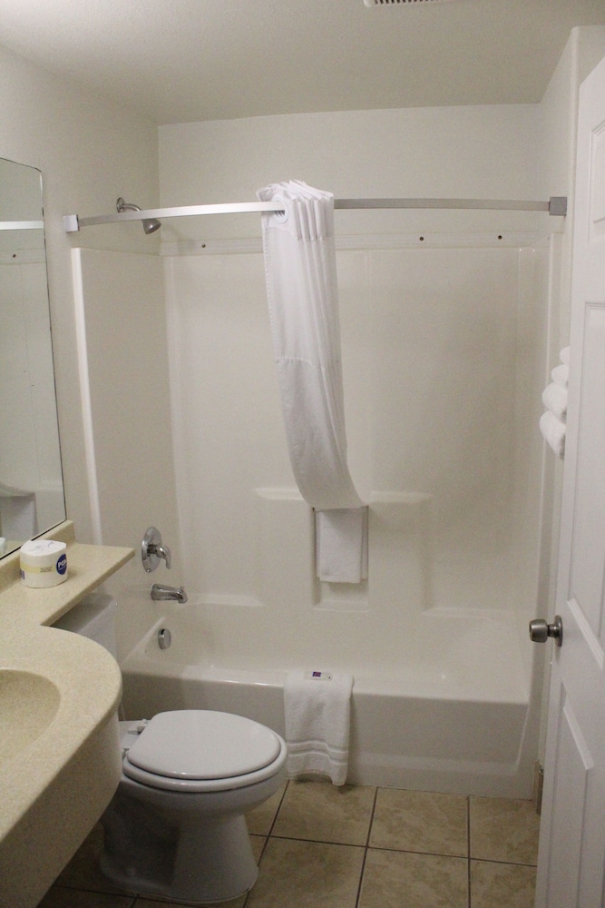 Motel6 Idaho Falls, ID - Snake River 50/56