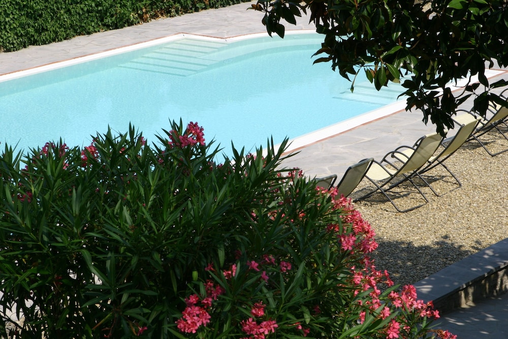 Villa dei Bosconi 28/45