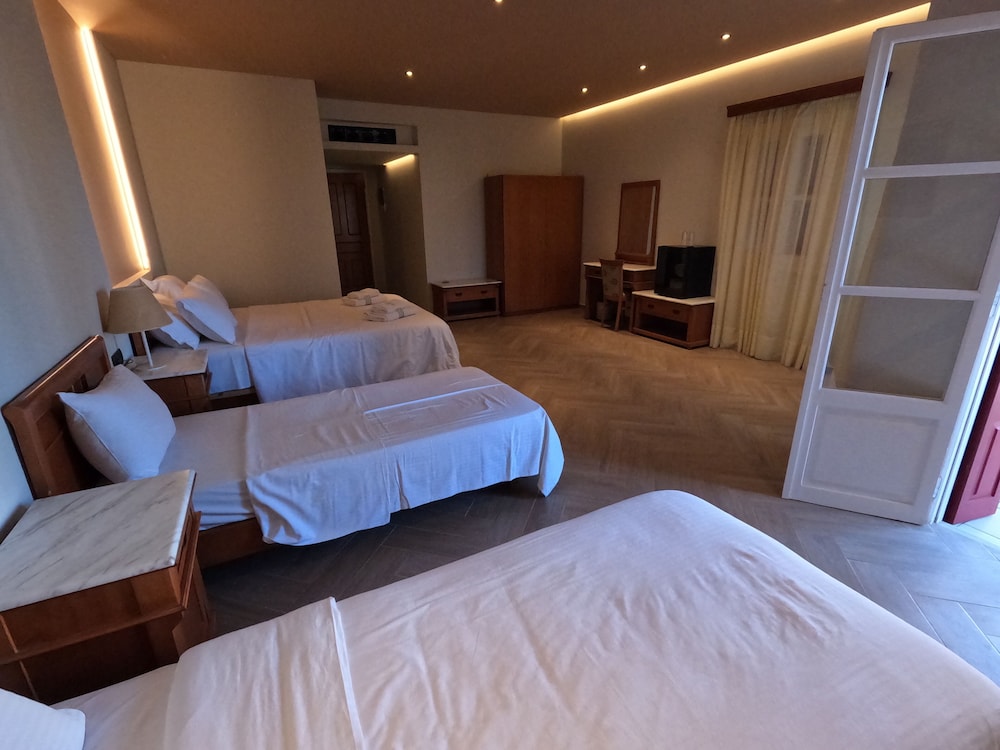 Superior, Luxury, Studio, Suite, King and Twin Beds, Sea View