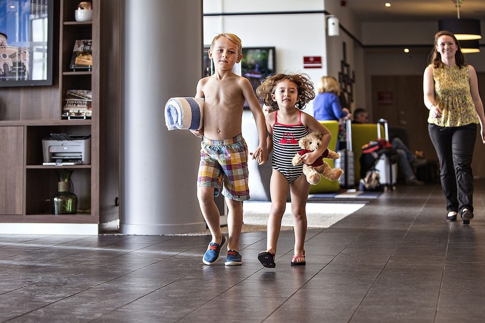 COURTYARD BY MARRIOTT TOULOUSE AIRPORT 31/37