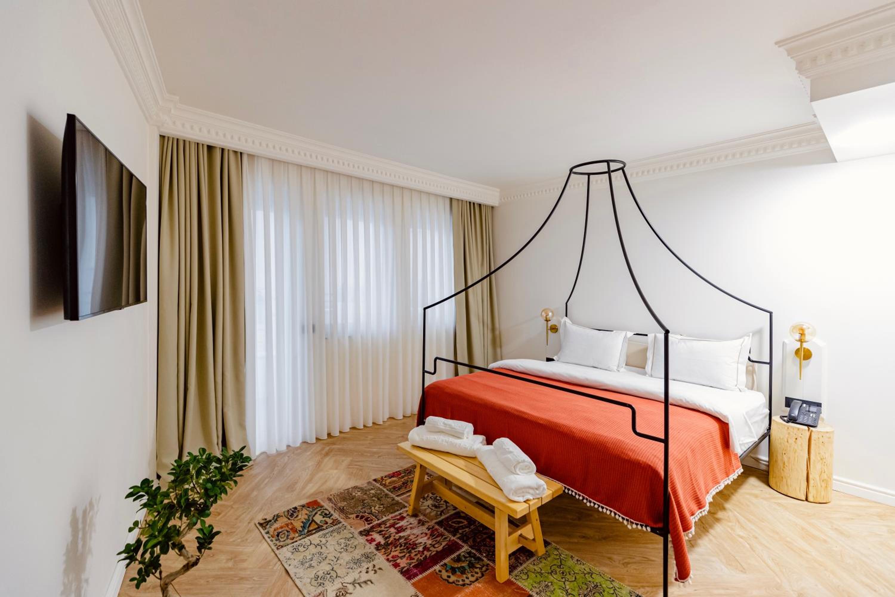 Garden Downtown Boutique Hotel Pristina 22/36