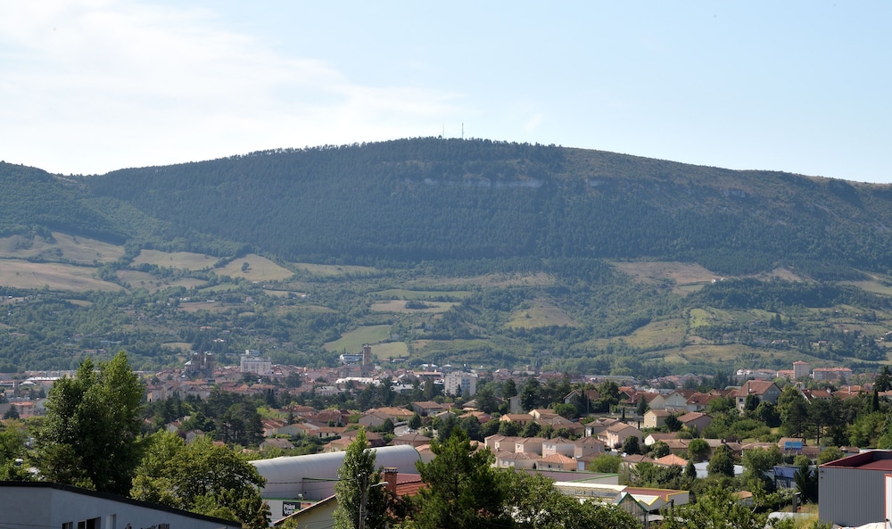 Hôtel du Bowling de Millau 60/68