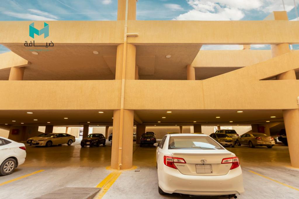 إطلالة الشرفة ٣(Terrace View 3 - Serviced Apartments) 23/25