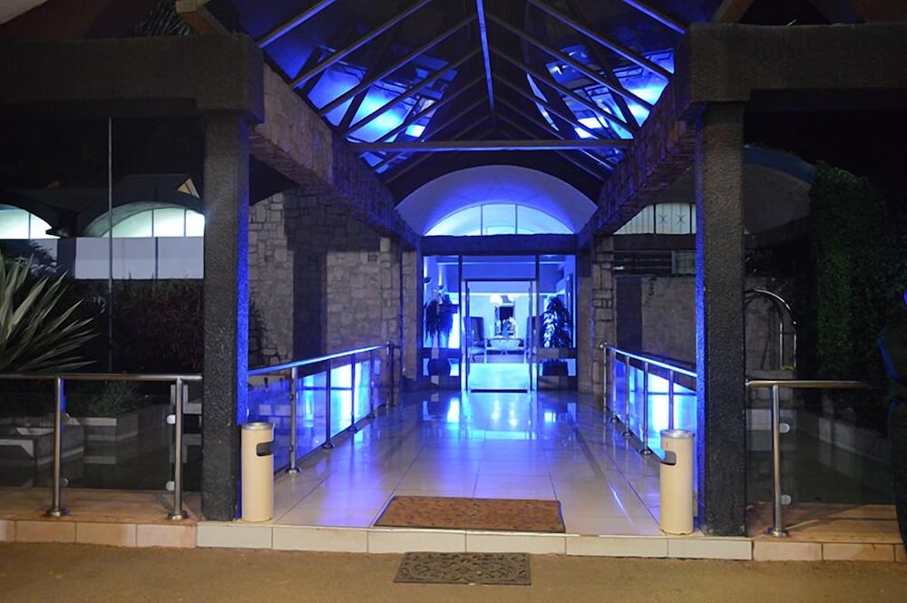 Chrismar Hotel Lusaka 38/68