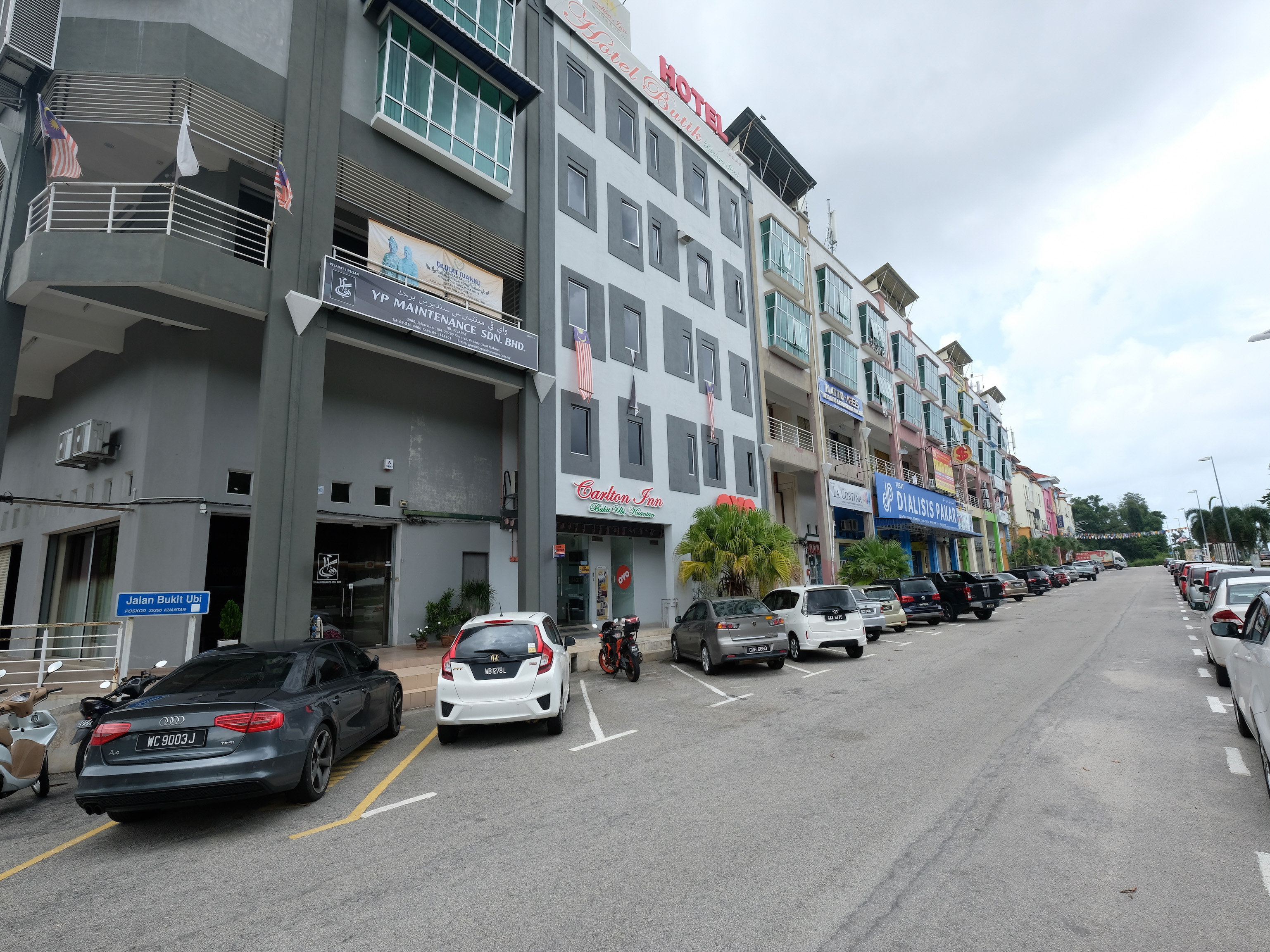 OYO 89492 Carlton Inn Bukit Ubi 29/37
