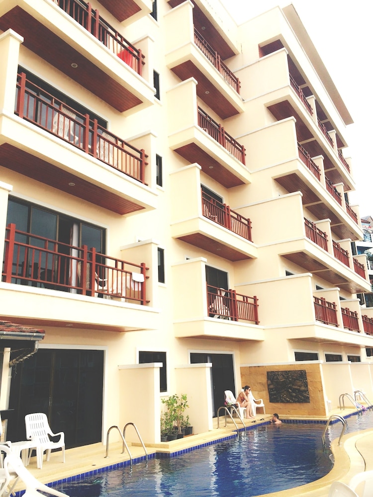 Jiraporn Hill Resort Patong Phuket 56/59