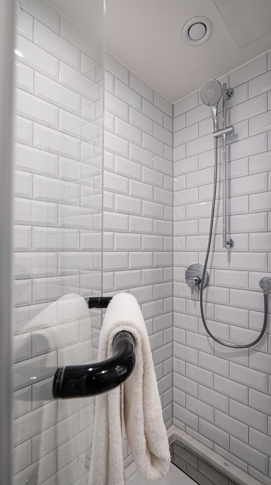 Gambino Hotel Werksviertel 22/35