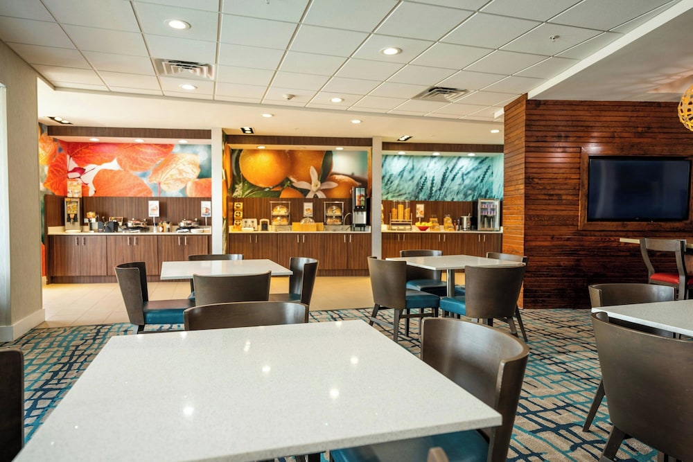 Fairfield Inn & Suites By Marriott Huntsville 20/26