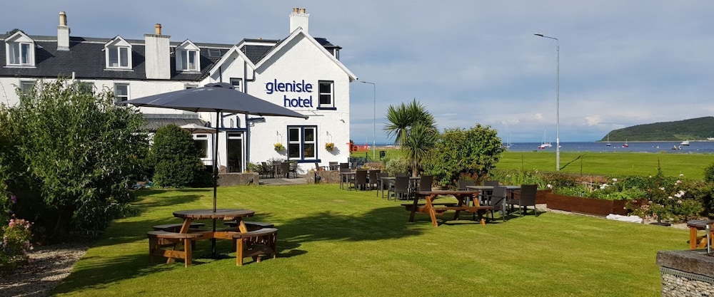 Glenisle Hotel 36/43