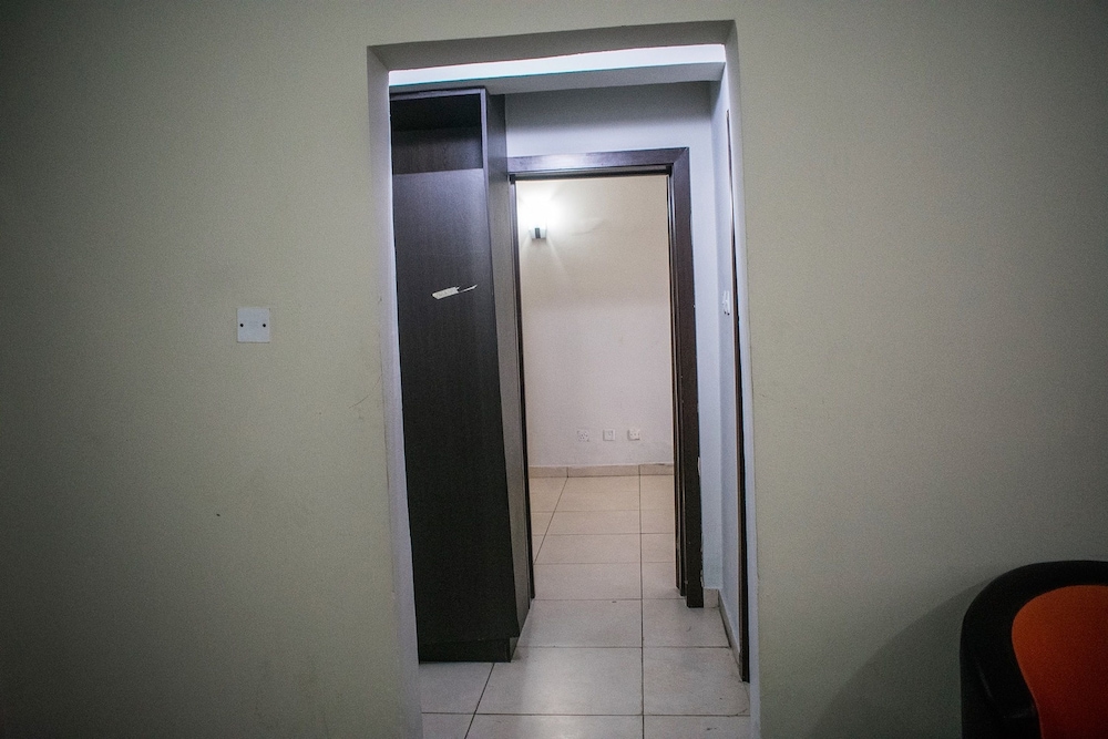 Dbi Guest House 23/50