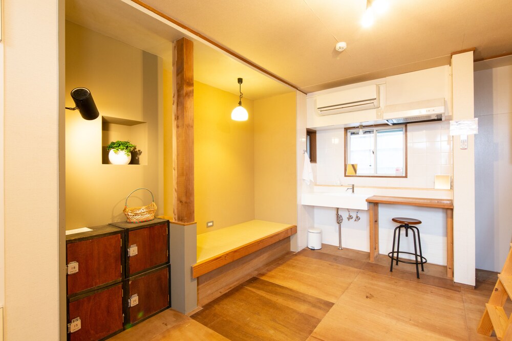 Yuzan Guesthouse Annex - Hostel 26/68