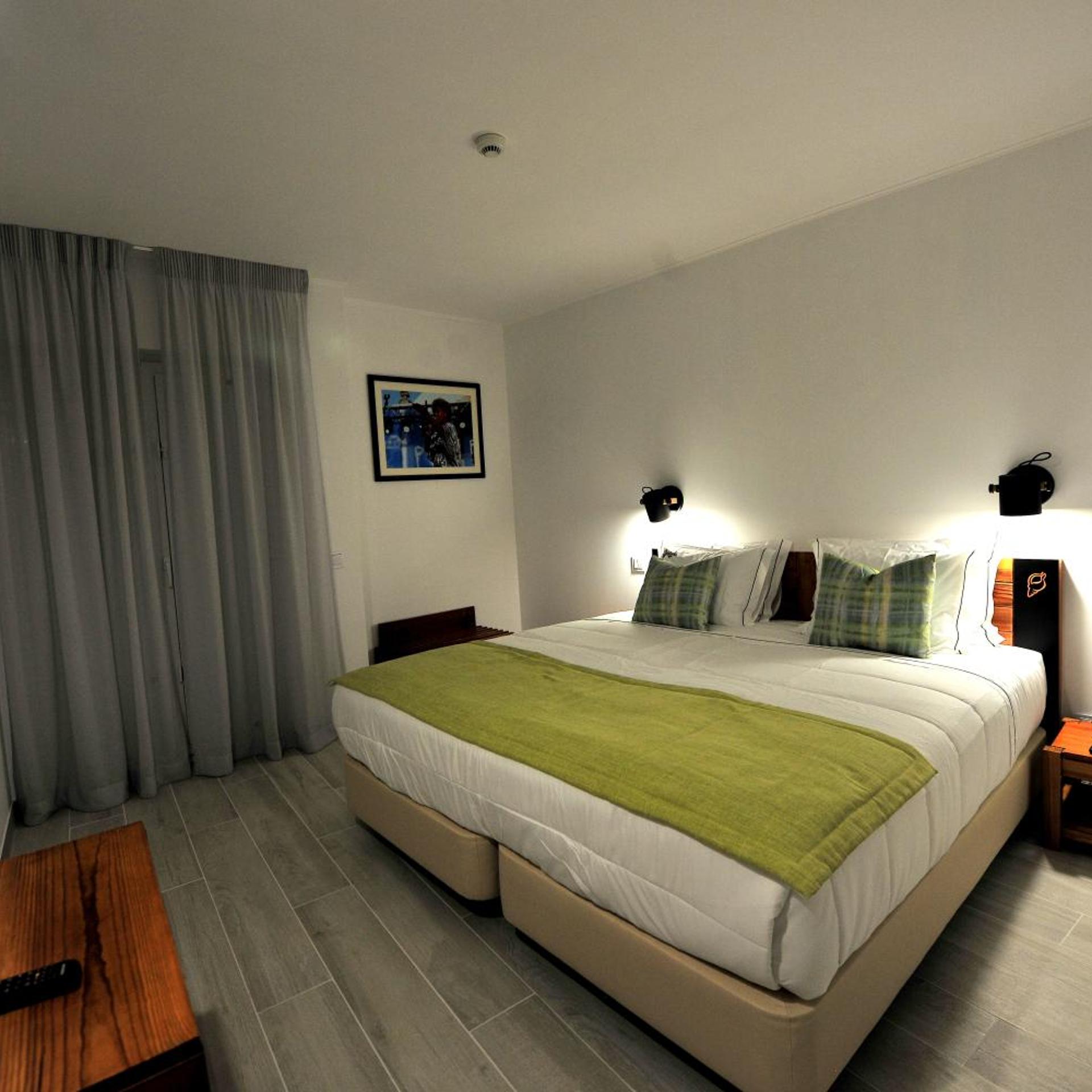 Apartment, Balcony