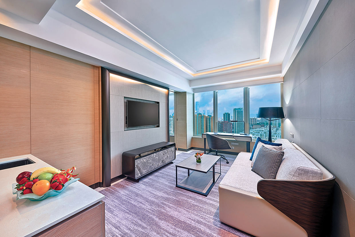 Superior, Suite, City View