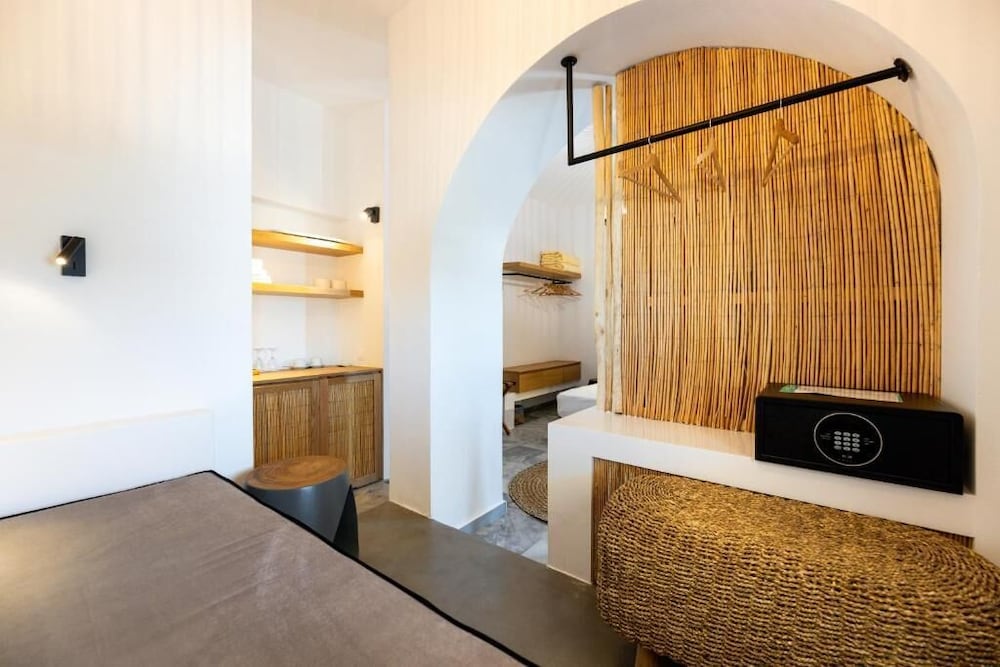 Omilos Beachfront House 34/59