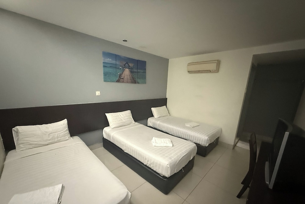 Tiong Nam Hotel 12/49
