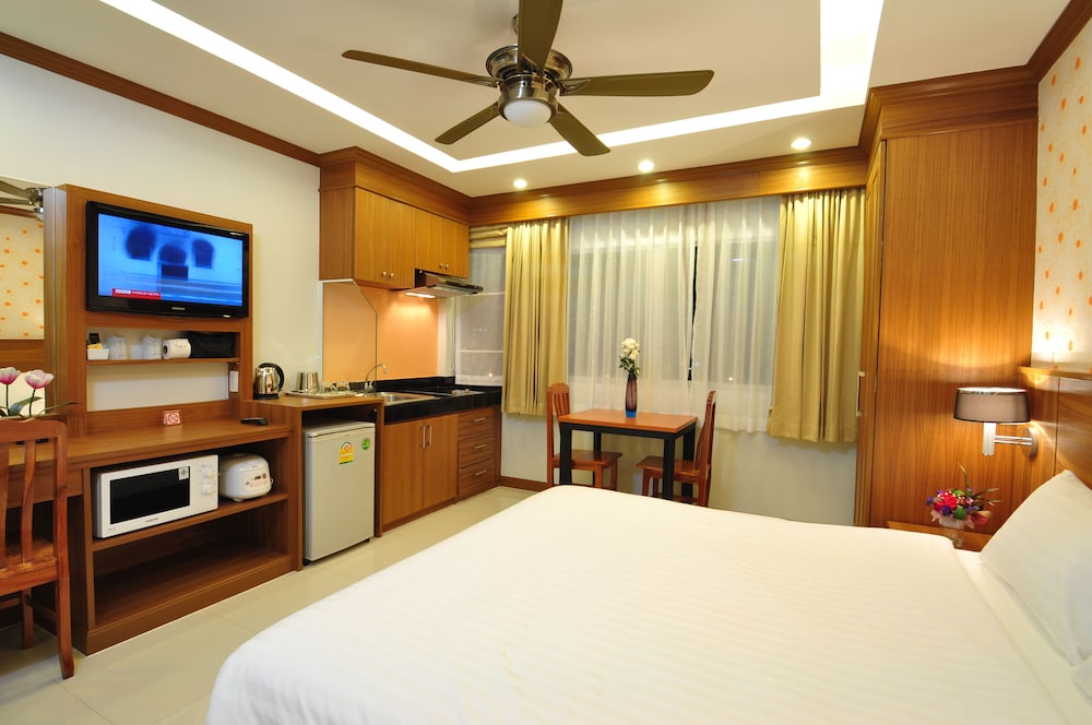 Green Harbor Hotel And Service Apartment 20/67