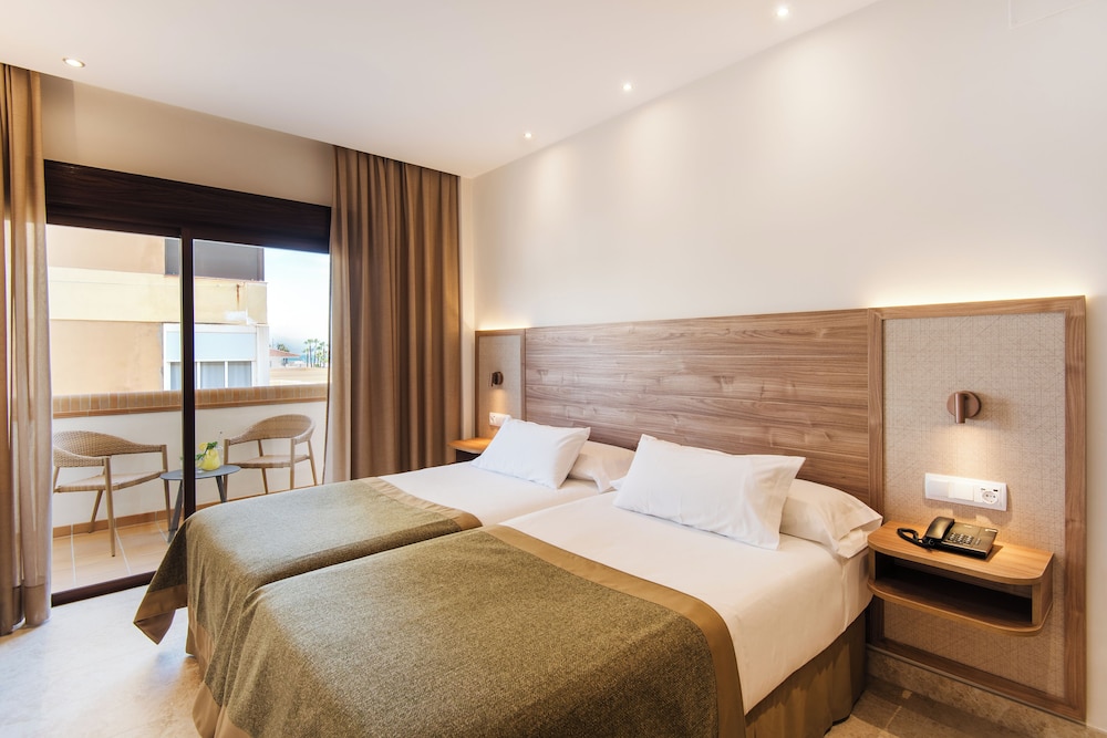 ROOM, DOUBLE BED, TERRACE
