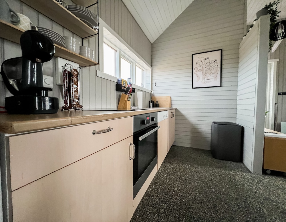 Gardur Apartments 6/65