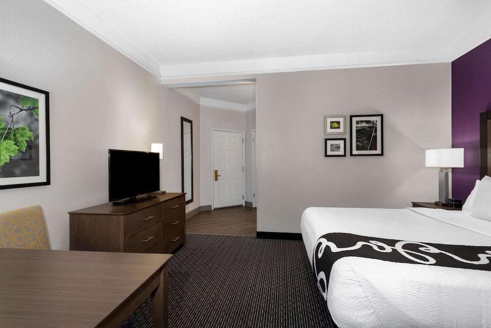 La Quinta Inn & Suites by Wyndham Denver Boulder-Louisville 11/44