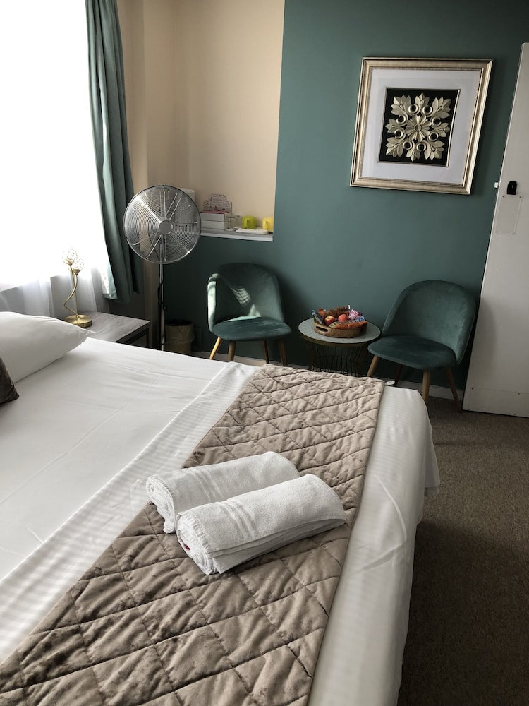 Brighton Surf Guest House 19/50