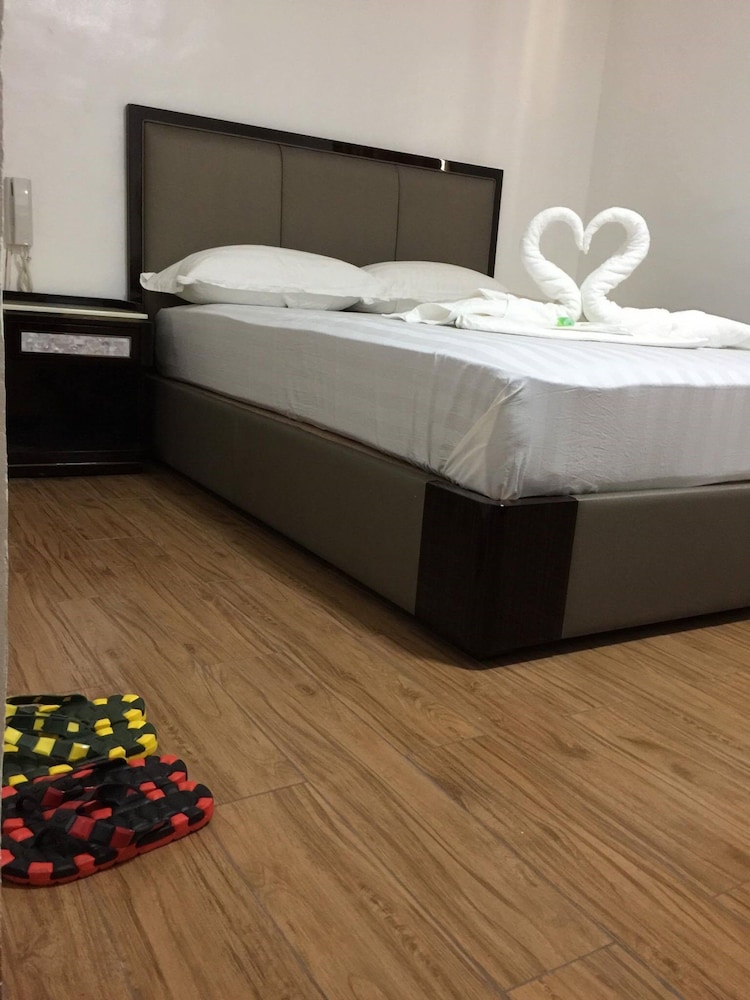 Meaco Hotel Royal - Tayuman 8/16