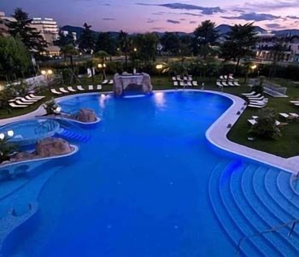 Hotel Terme All'alba 31/47