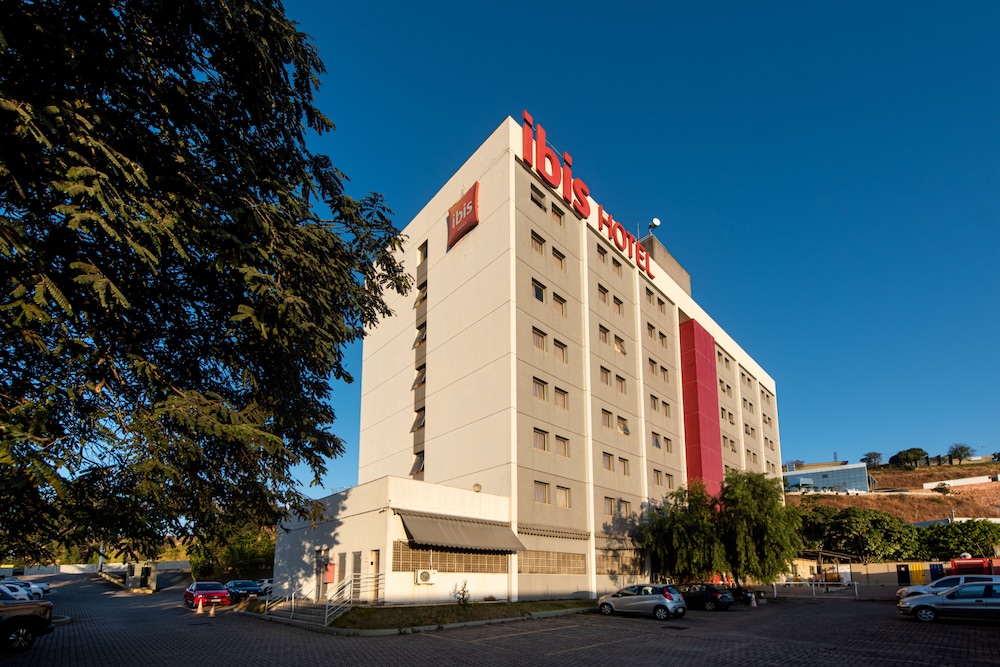 Ibis Betim 6/50