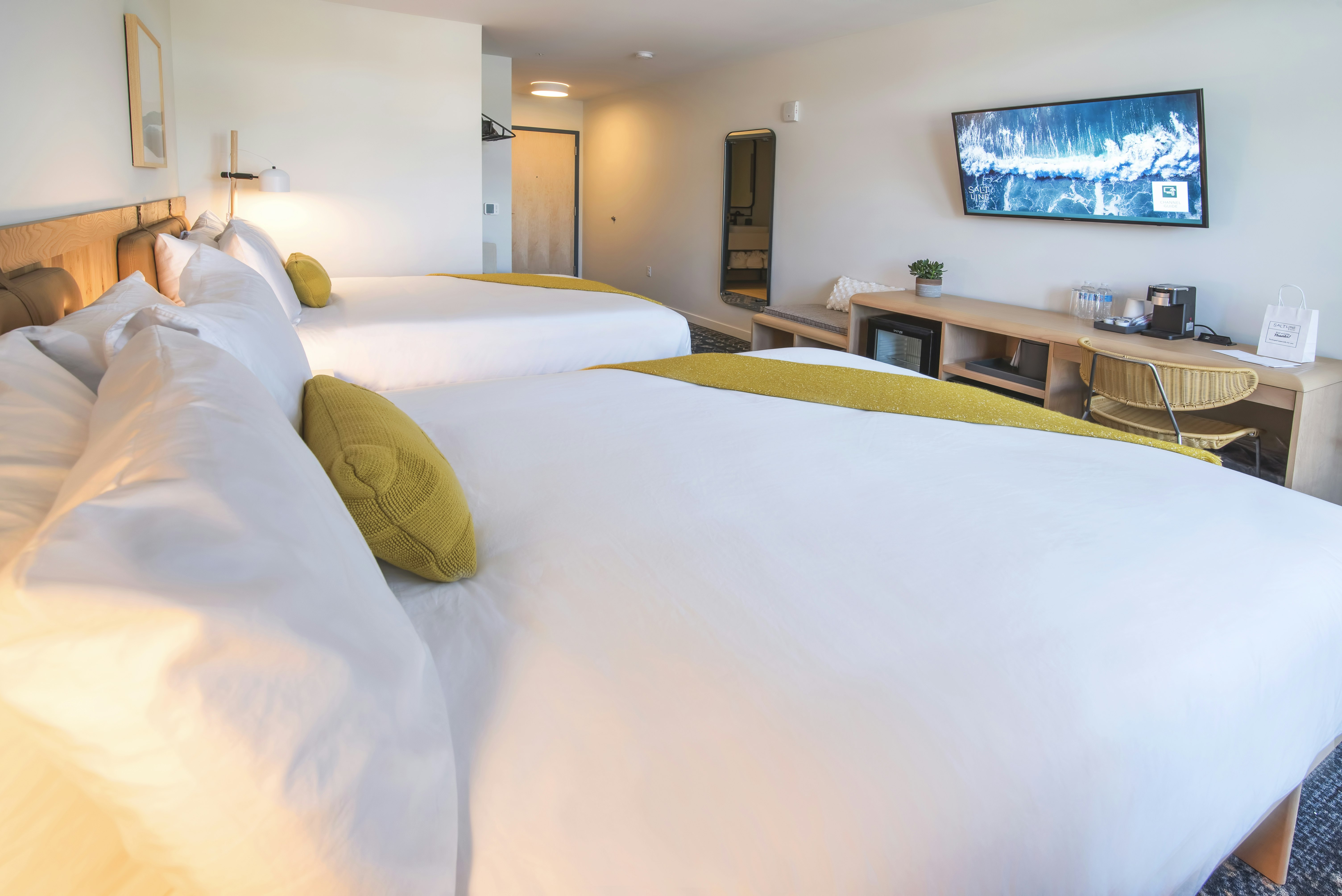 SaltLine Hotel 12/50