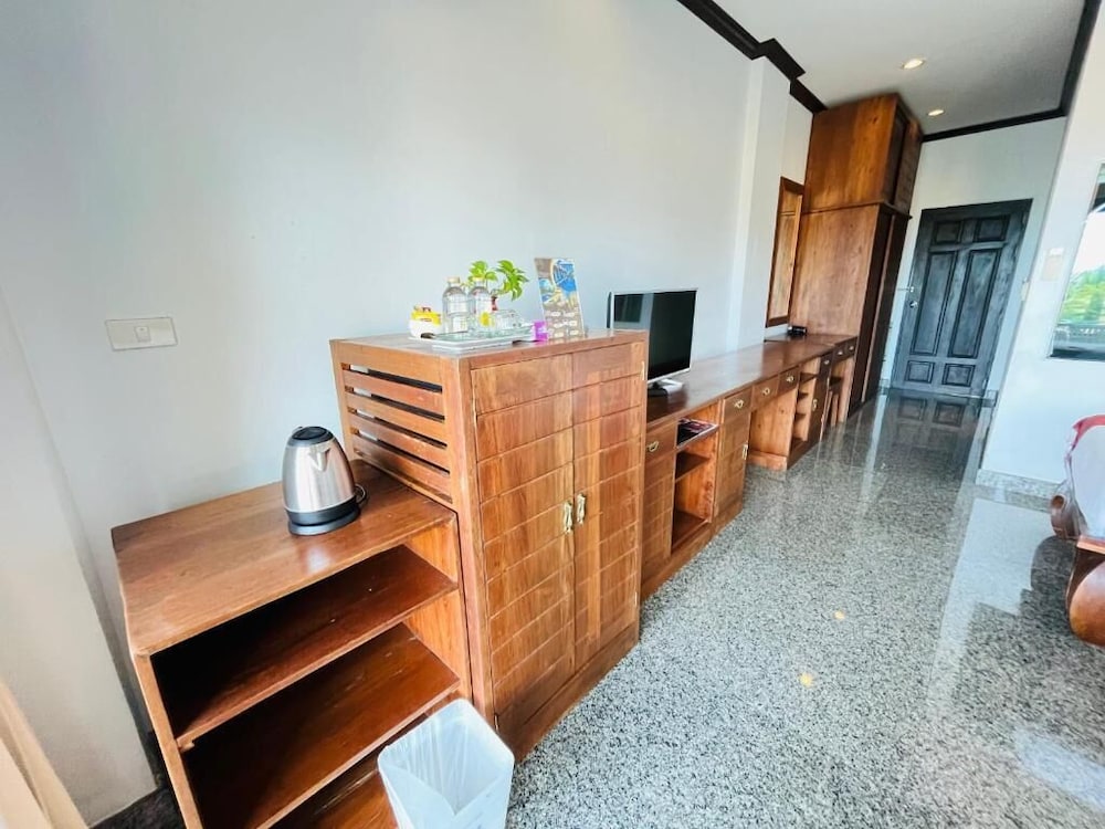Poolsawat Villa 8/49
