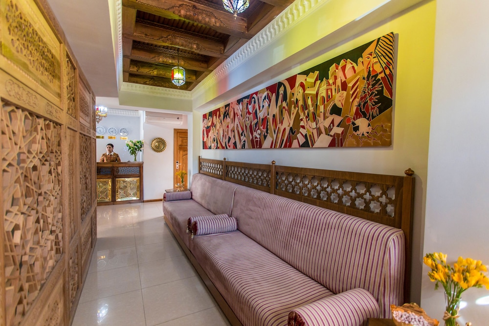 Kukaldosh Hotel 56/73