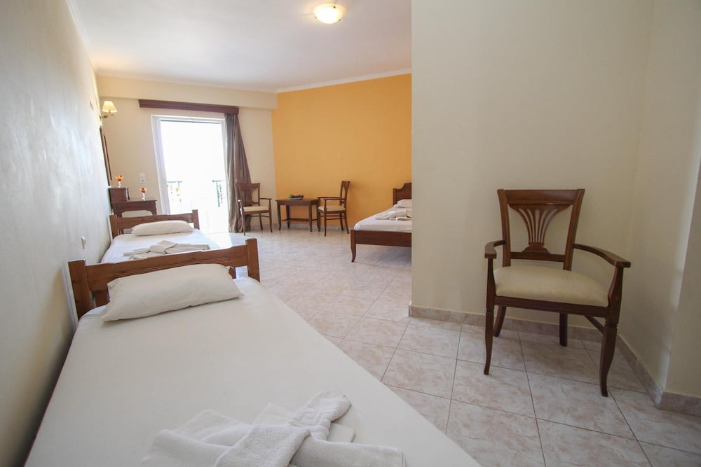 Aphrodite Hotel 15/34