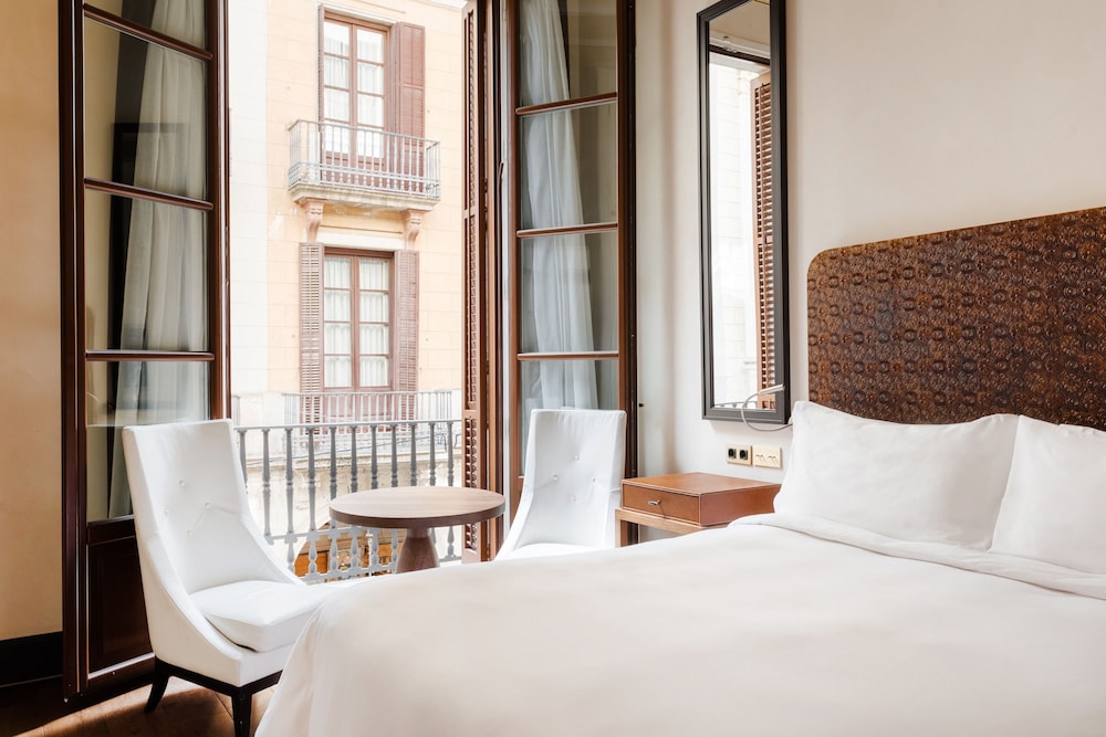Hotel DO Plaça Reial 30/67