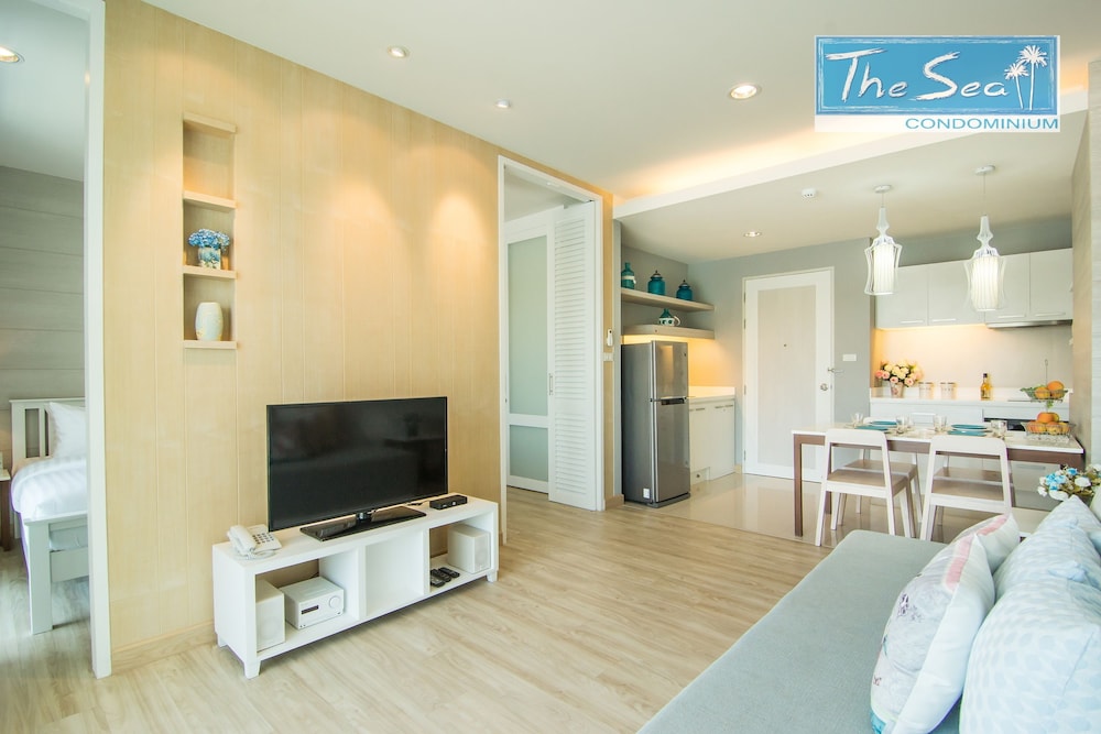 The Sea Condominium 45/67