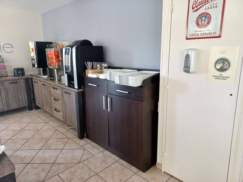 HOTEL LA METAIRIE 14/72