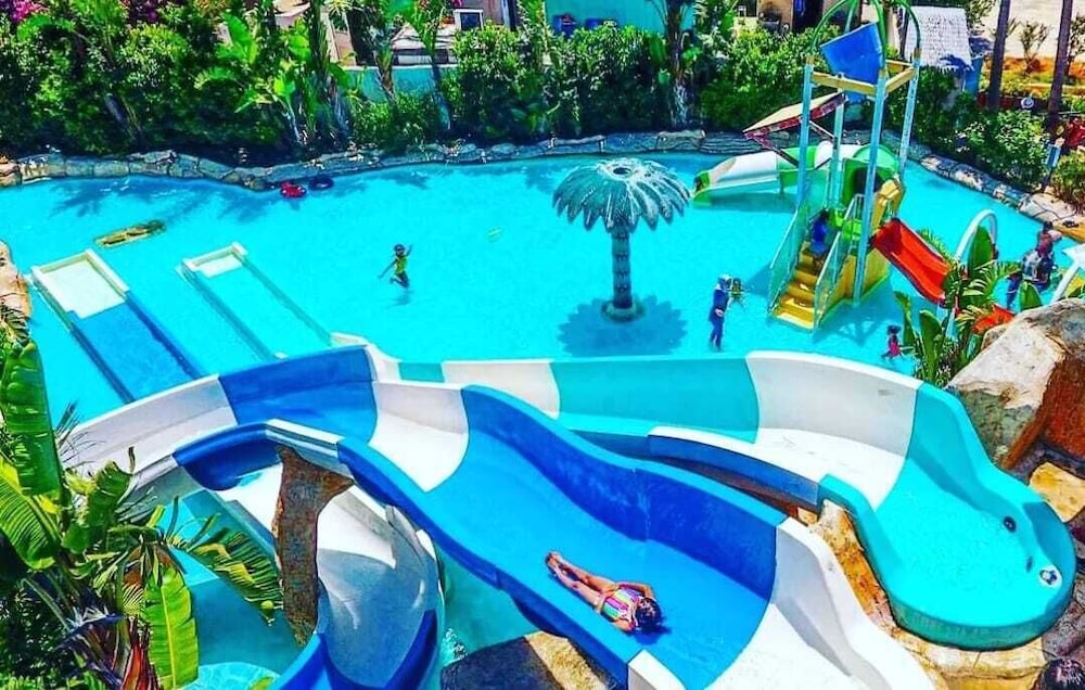 Turquoise Beach Resort Tyre 29/50