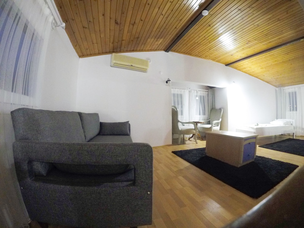 Kaizen Gate Hotel 22/50