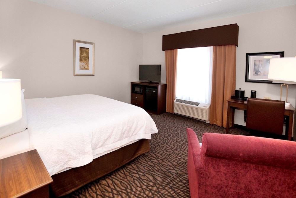 Hampton Inn Butler 6/40
