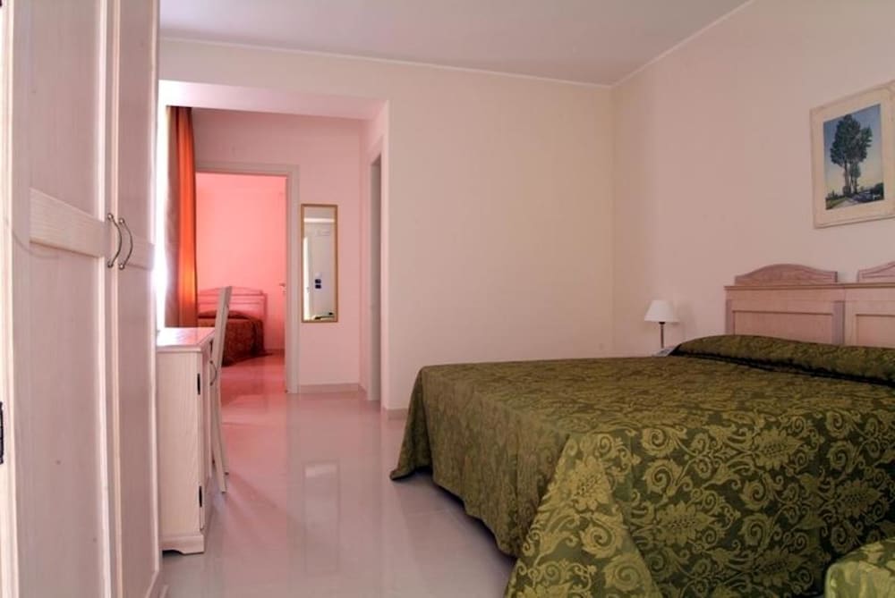 Albatres Palace Hotel 24/63