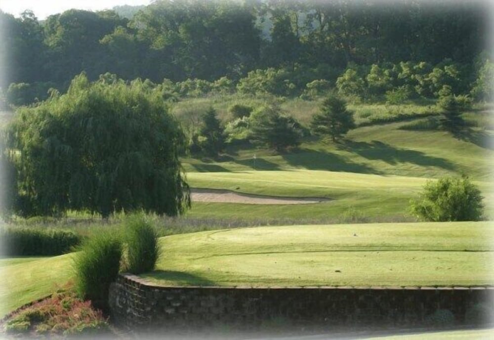 Guest Quarters at The Bridges Golf Club 44/58
