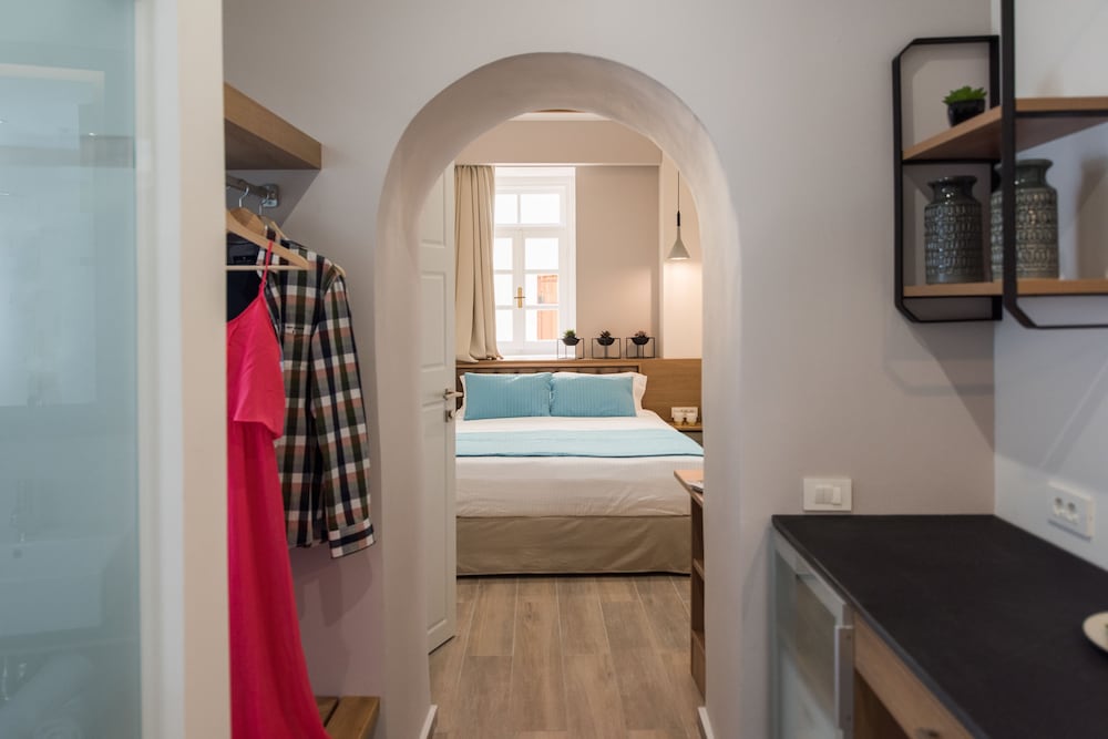 Harismari Cozy Hotel 49/50