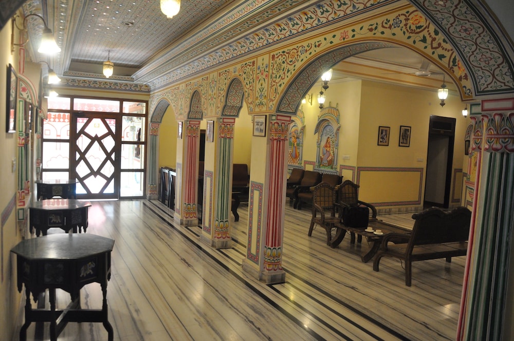 Hotel Sajjan Niwas 19/32
