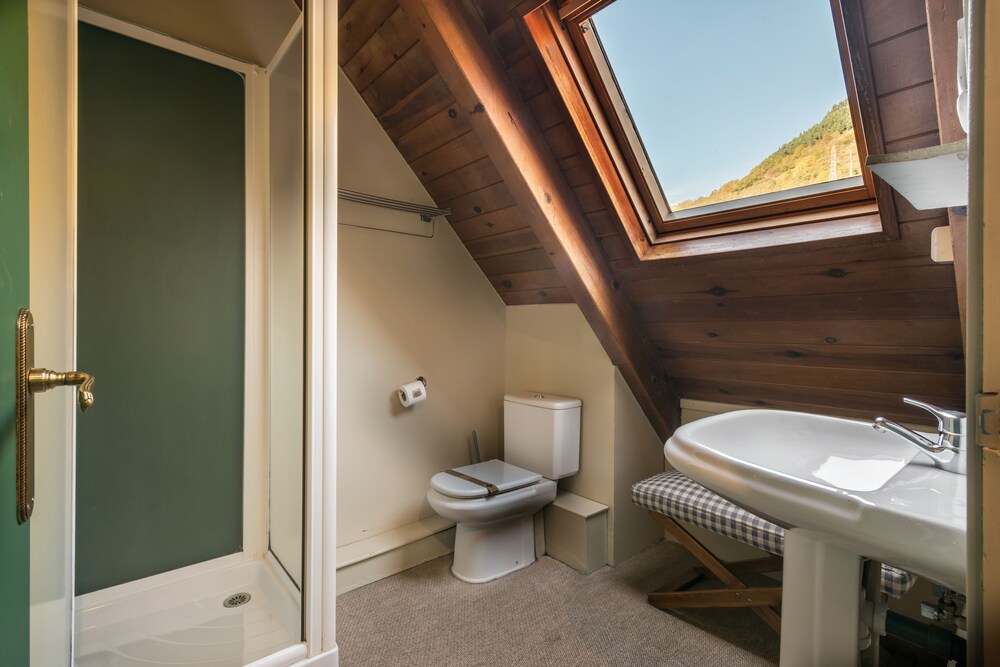 Suite Aparthotel & Spa Eth Refugi d'Aran 48/50