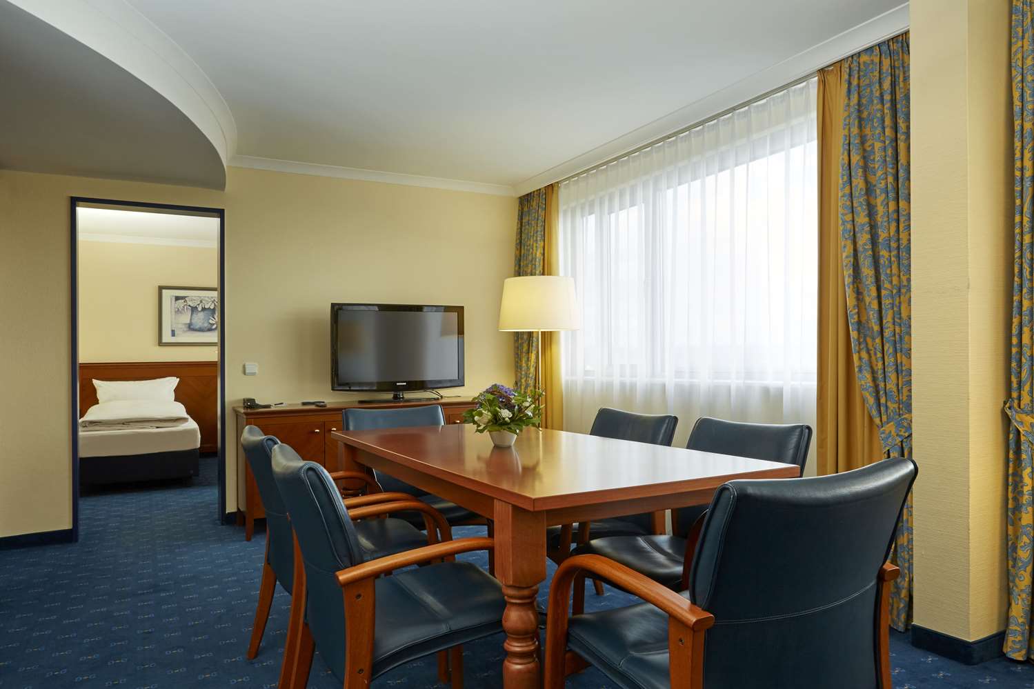 H4 Hotel Kassel 35/43
