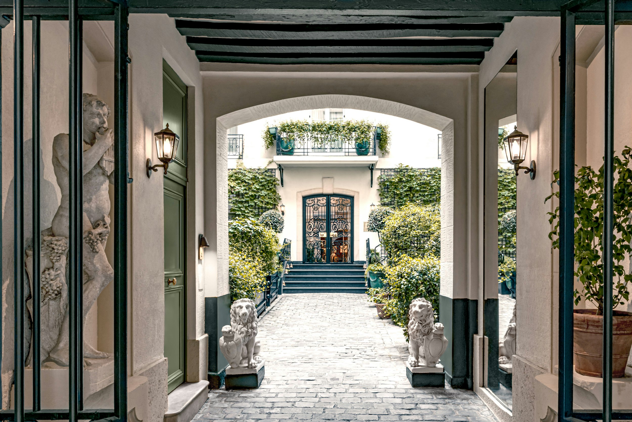 Relais Christine 4/94