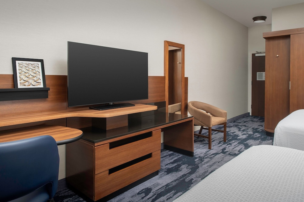 Fairfield Inn & Suites Ithaca 34/43